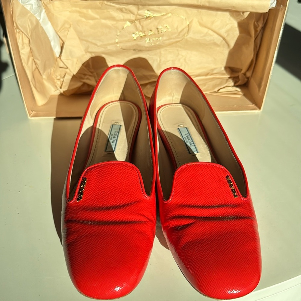 Prada Calzature Donna Flats in Lacca (bright red) size 9